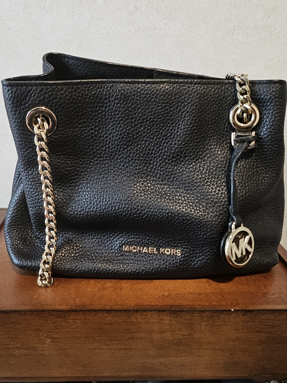 Michael Kors Black Pebbled Leather Shoulder Bag with Gold Chain (ITEM IS AVAIL)